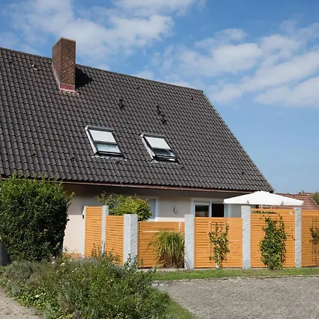 Dr Saretz Apartman *